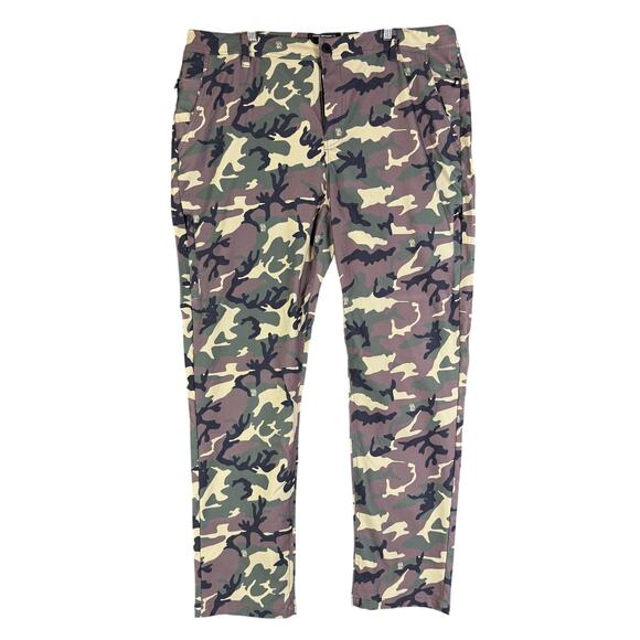 Savage Tacticians Trek Lightweight Activewear Pants M81 Camo Green Mens 40x32 - Picture 1 of 12